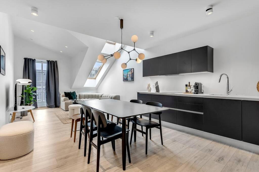 Luxury Penthous - 3 Bedroom - 2 Bath - Freeparking - Downtown Reykjavík Exteriér fotografie